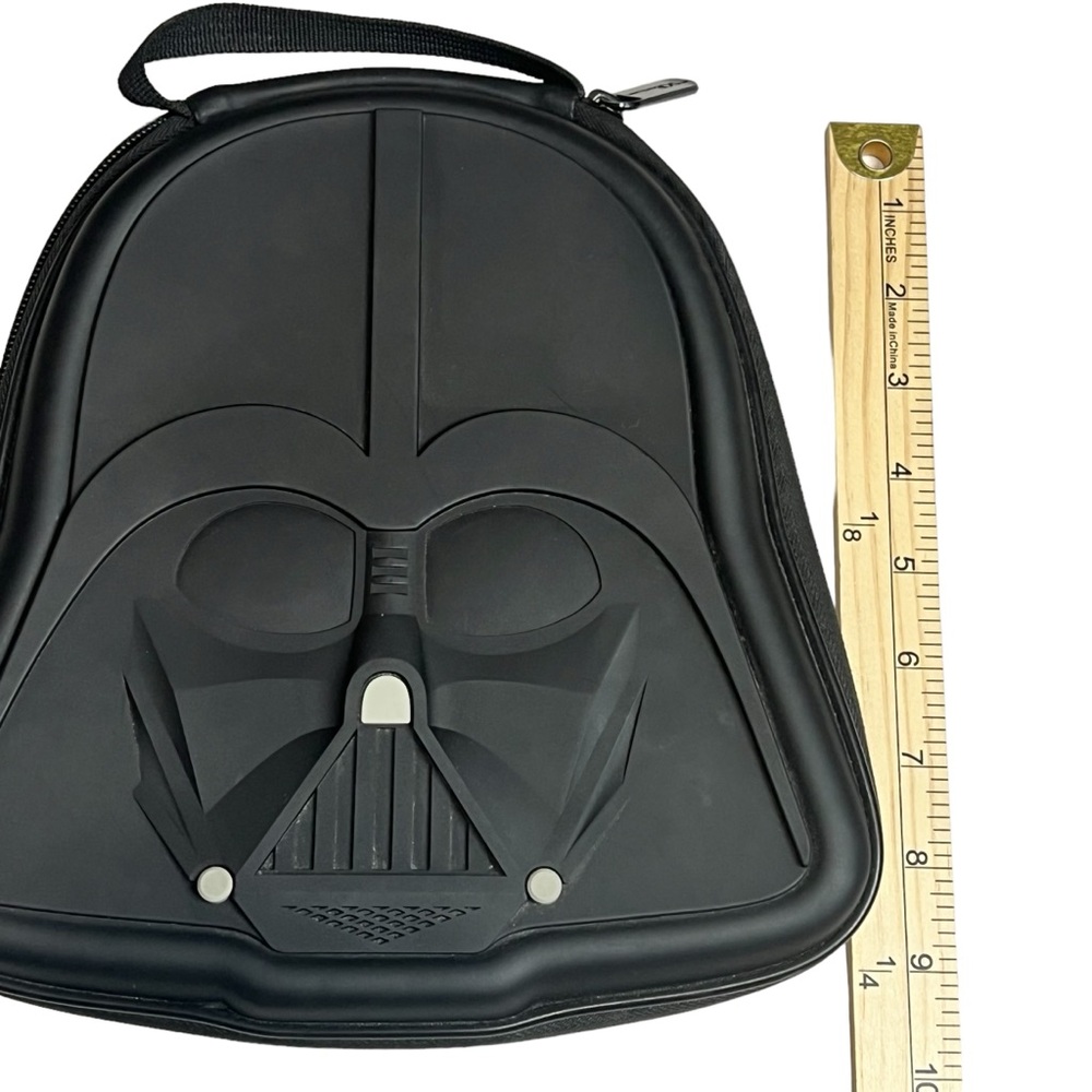 Nintendo DS official Star Wars Darth Vader Helmet Game Storage Carrying‎ Case - Picture 3 of 9